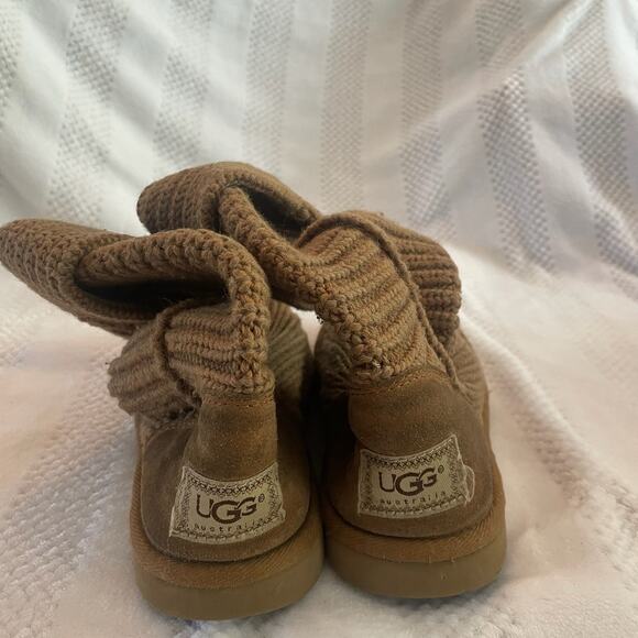 UGG knit tall boots size 6 - Picture 4 of 7